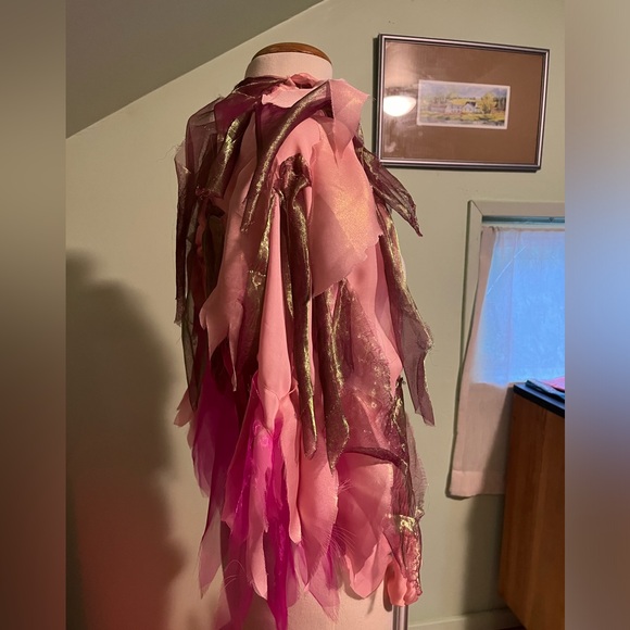 Pink wings and hummingbird mask - Picture 6 of 6